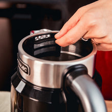 Carica l'immagine nel visualizzatore di Gallery, Bollitore Thermosense 600 Touch Black-02