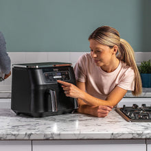 Carica l'immagine nel visualizzatore di Gallery, Friggitrice ad aria Ninja Dual Zone da 7,6 L AF300EU