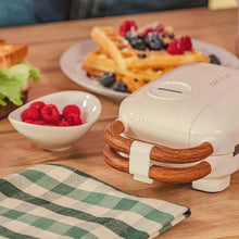 Carica l'immagine nel visualizzatore di Gallery, Rock'Ntoast Retro One Beige