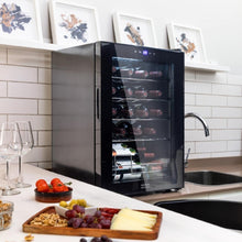 Carica l&#39;immagine nel visualizzatore di Gallery, Bolero Grandsommelier 2050 Black Compressor-02
